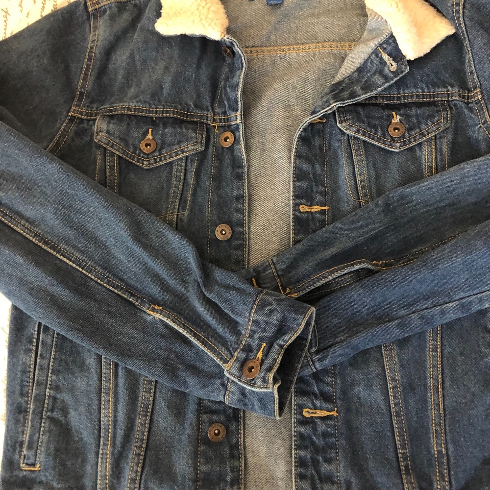 Arizona Jean Co - Picture 2 of 3
